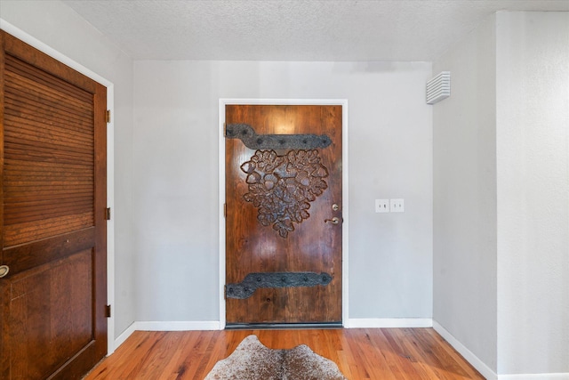 19396 Natalie Way, Redding, CA 96003 - detailed view of wood finished floors