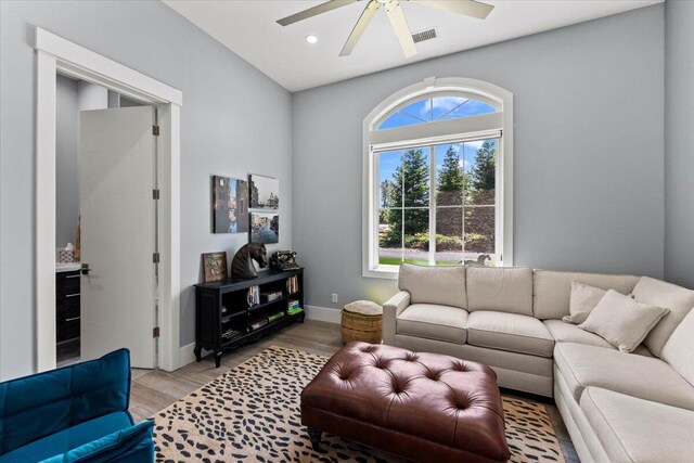 19580 Mockingbird Ln, Redding, CA 96002 - living room featuring light wood-type flooring, ceiling fan, and recessed lighting