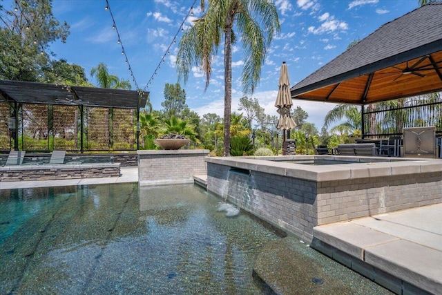 19580 Mockingbird Ln, Redding, CA 96002 - dock area featuring a gazebo