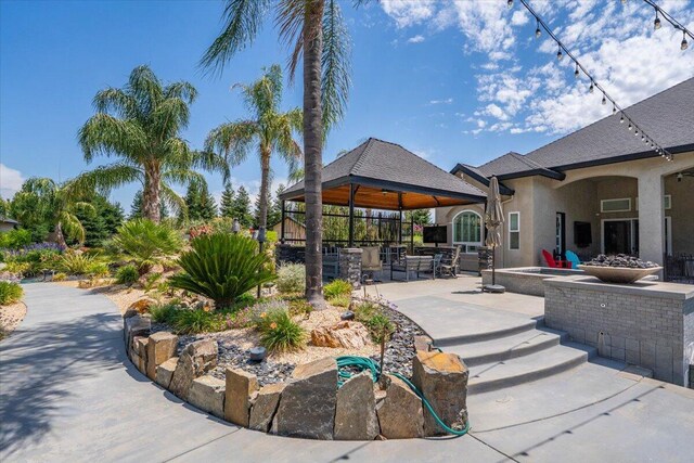 19580 Mockingbird Ln, Redding, CA 96002 - view of patio with a gazebo
