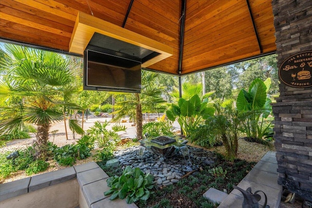 19580 Mockingbird Ln, Redding, CA 96002