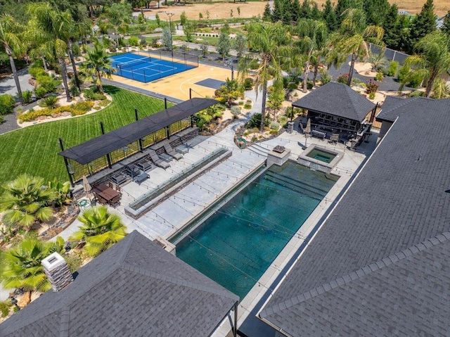 19580 Mockingbird Ln, Redding, CA 96002 - view of pool featuring an in-ground hot tub and a patio