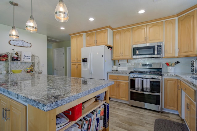 11990 Jack Pine Ln, Redding, CA 96003 - photo 23