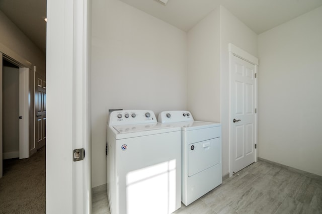 6538 Bandito Dr, Redding, CA 96003 - laundry area featuring washer and clothes dryer