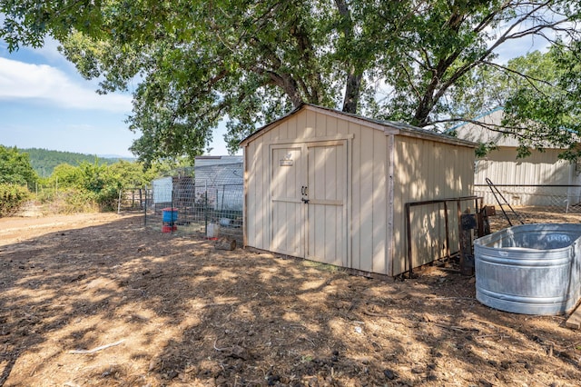16450 Buzzard Roost Rd, Round Mountain, CA 96084 - photo 44