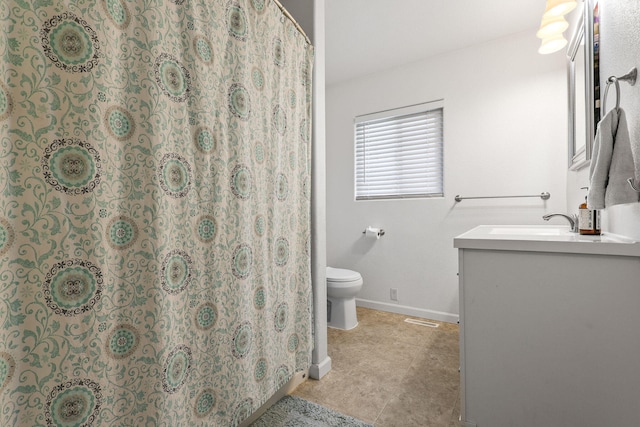 1575 Fig Ave, Redding, CA 96001 - full bathroom with vanity, a shower with shower curtain, and tile patterned flooring