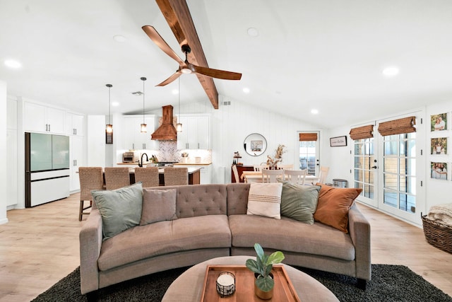3075 Forest Hills Dr, Redding, CA 96002 - living area featuring light wood finished floors, ceiling fan, and recessed lighting