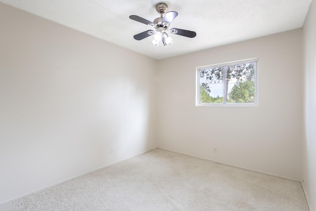 1535 Provo Ave, Shasta Lake, CA 96019 - empty room with light colored carpet and a ceiling fan