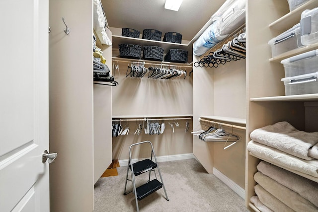 2110 Cilantro Dr, Redding, CA 96003 - walk in closet featuring carpet