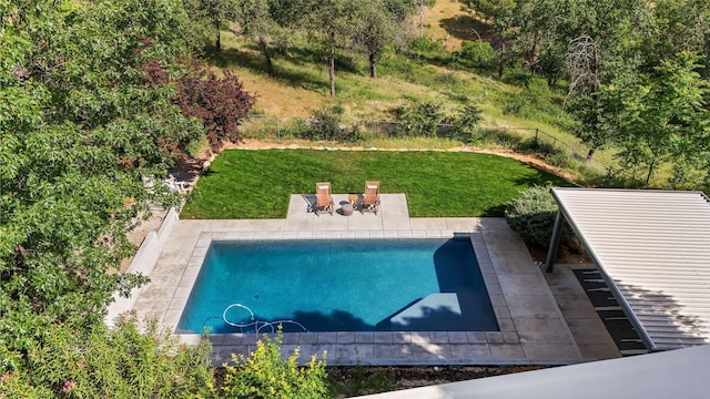 3540 Scenic Dr, Redding, CA 96001 - view of swimming pool with a patio
