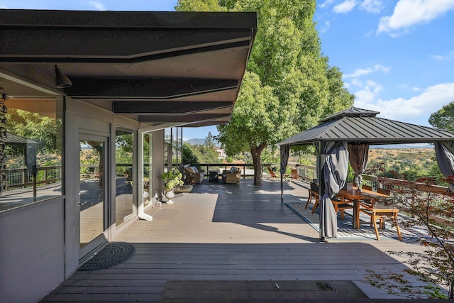 3540 Scenic Dr, Redding, CA 96001 - deck with a gazebo
