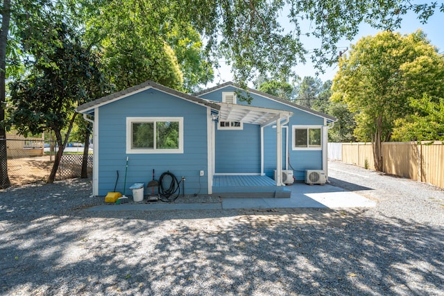 4725 Cedars Rd, Redding, CA 96001 - view of front of property featuring a fenced backyard and a wooden deck