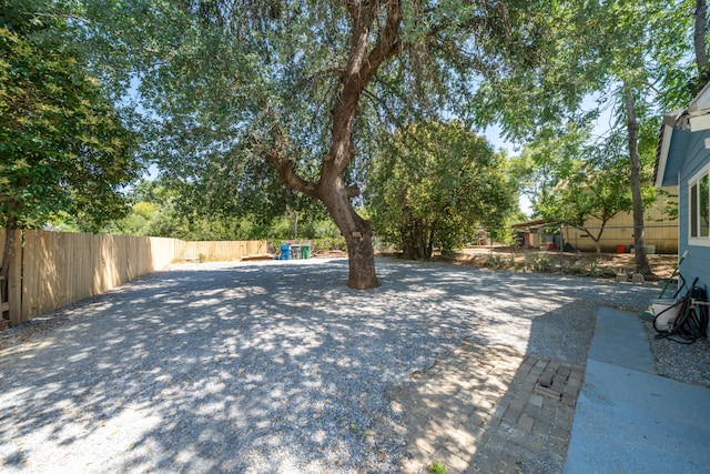 4725 Cedars Rd, Redding, CA 96001 - view of yard