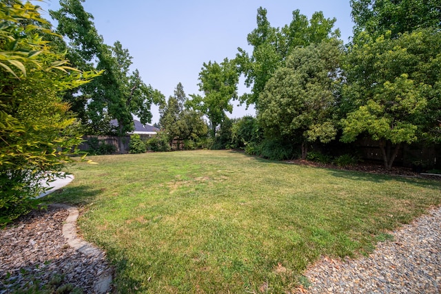 2724 Western Oak Dr, Redding, CA 96002 - photo 32