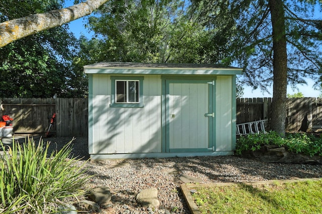 2585 Meadowview Dr, Red Bluff, CA 96080 - view of shed featuring a fenced backyard