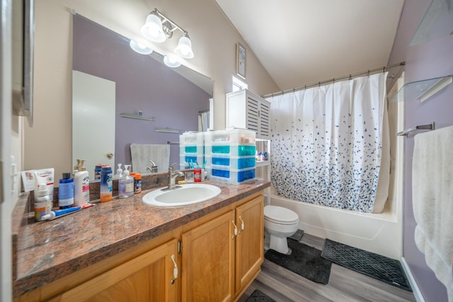 3304 Shasta Dam Blvd Unit 173, Shasta Lake, CA 96019 - full bathroom with wood finished floors, vanity, shower / bath combination with curtain, and vaulted ceiling