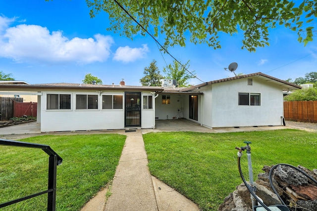 1520 Minor St, Redding, CA 96002 - single story home featuring stucco siding and a patio area
