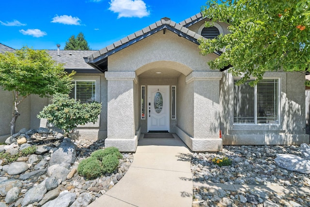 2072 Button Pl, Redding, CA 96002 - entrance to property with stucco siding