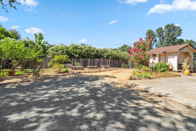 14480 Warren Ave, Red Bluff, CA 96080 - view of side of home