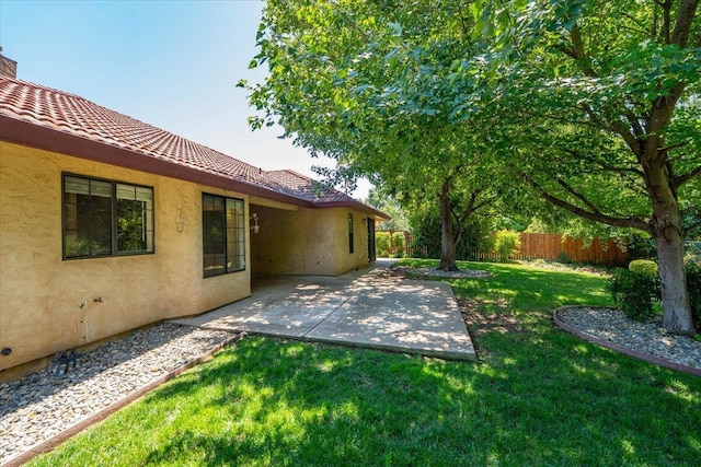 3628 Somerset Ave, Redding, CA 96002 - view of yard with a patio