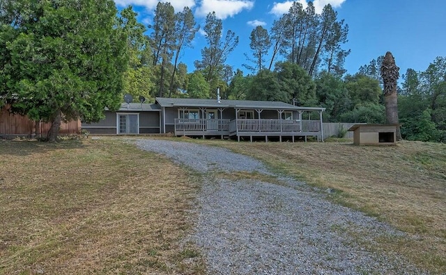 21657 W Elk Trl, Redding, CA 96003 - ranch-style home with an outdoor structure