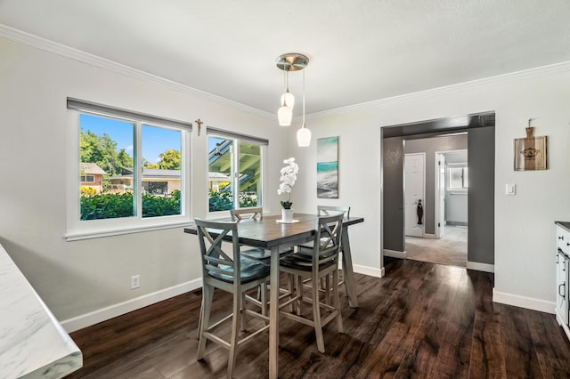 3442 Thomas Ave, Anderson, CA 96007 - dining area featuring crown molding and dark wood-style flooring