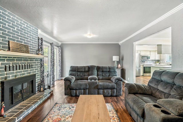 3442 Thomas Ave, Anderson, CA 96007 - living area featuring wood finished floors, crown molding, and a fireplace