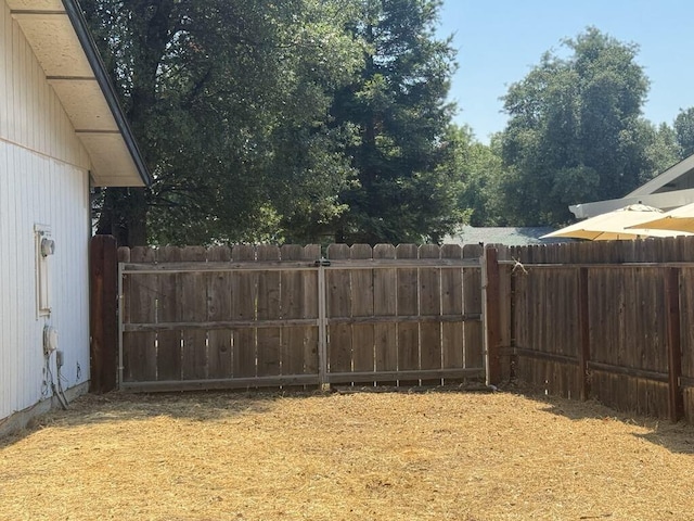1063 Belcrest Dr, Redding, CA 96003 - photo 28