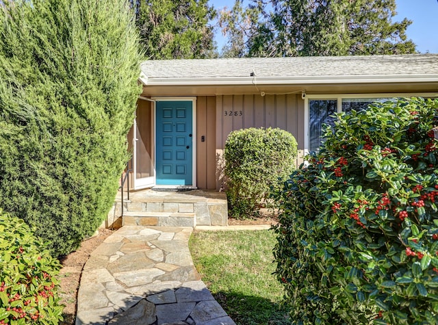 3283 Middleton Ln, Redding, CA 96002 - view of exterior entry featuring roof with shingles