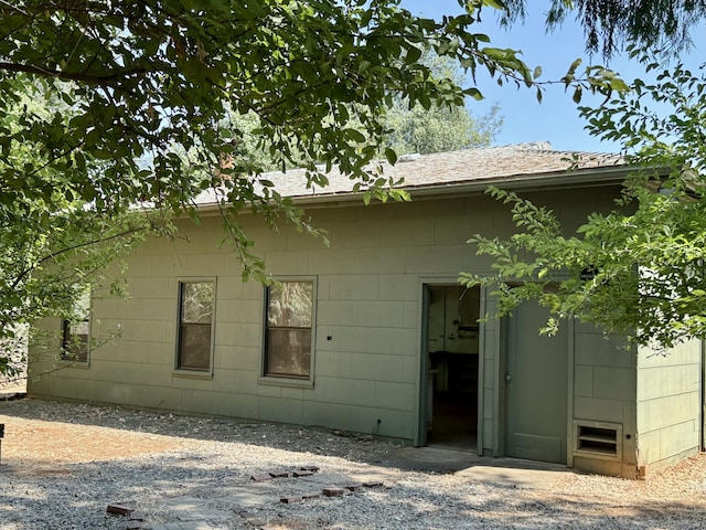 3283 Middleton Ln, Redding, CA 96002 - back of house