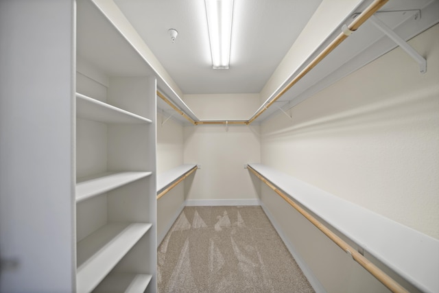 5569 Diamond Ridge Dr, Redding, CA 96003 - spacious closet featuring light colored carpet