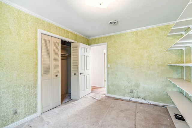 1198 Denton Way, Redding, CA 96002 - unfurnished bedroom with ornamental molding and a closet