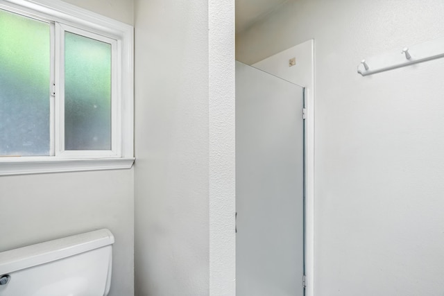 1198 Denton Way, Redding, CA 96002 - bathroom featuring toilet and a shower