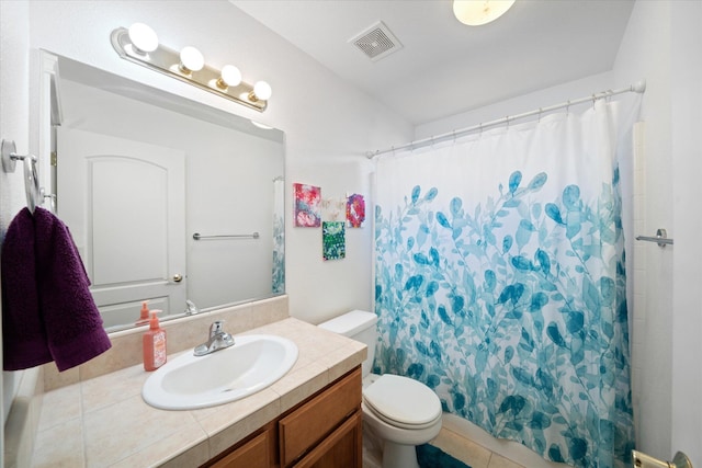 2790 Citrine Ave, Redding, CA 96001 - full bathroom featuring vanity and shower / bathtub combination with curtain