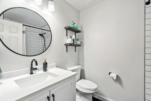 4020 Oro St, Redding, CA 96001 - bathroom featuring vanity, a shower with curtain, and a textured wall