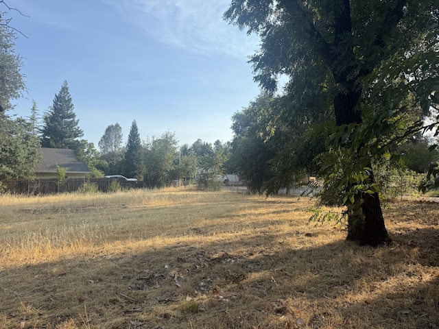 3293 Middleton Ln, Redding, CA 96002
