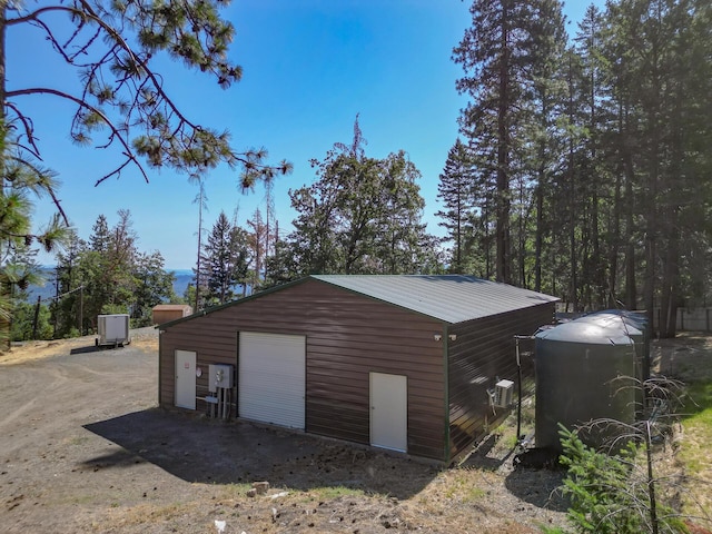 311 Ward Placer Pl, Weaverville, CA 96093 - detached garage featuring driveway