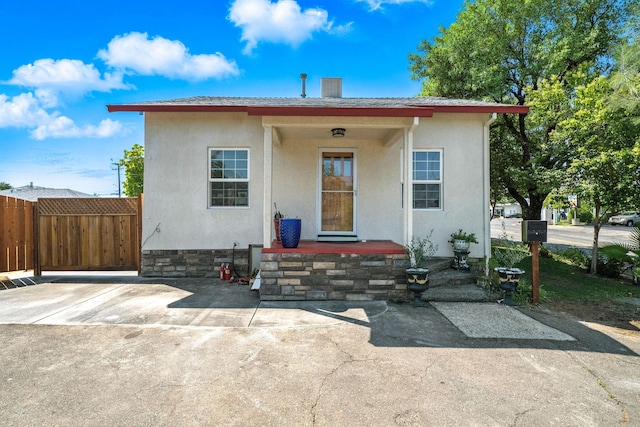 1635 Pleasant St, Redding, CA 96001 - bungalow-style home with stucco siding