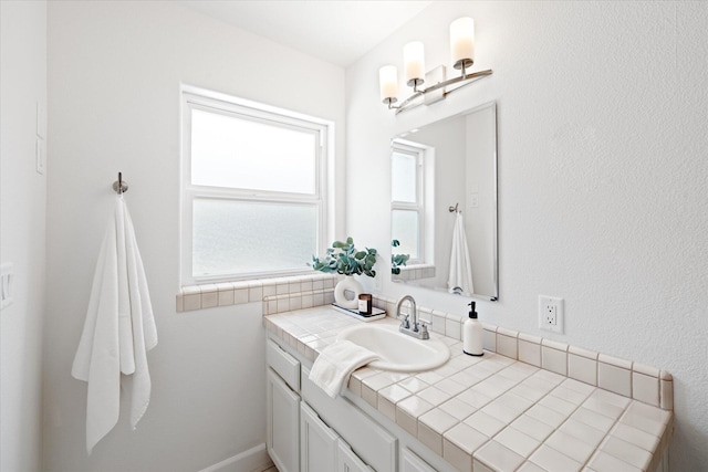 2949 Felstet Ln, Redding, CA 96001 - bathroom featuring vanity