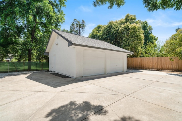 2949 Felstet Ln, Redding, CA 96001 - view of detached garage