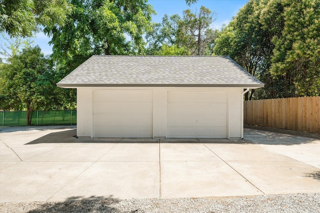 2949 Felstet Ln, Redding, CA 96001 - view of detached garage