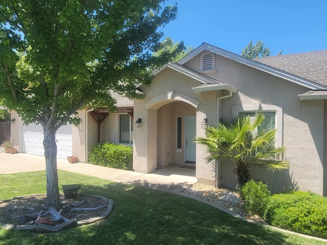 1050 Hillsdale Ct, Redding, CA 96003 - photo 1