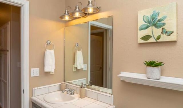 1050 Hillsdale Ct, Redding, CA 96003 - photo 37