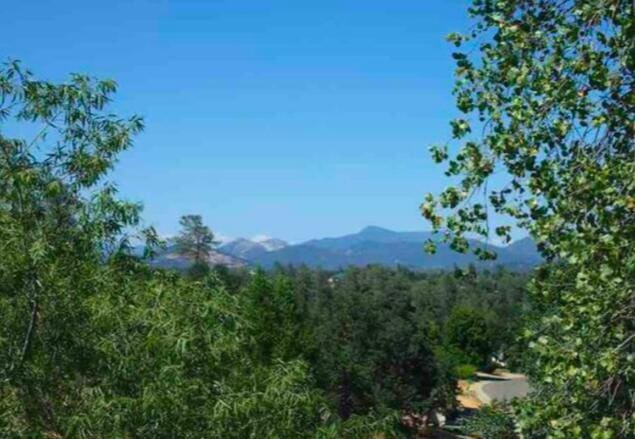 1050 Hillsdale Ct, Redding, CA 96003 - photo 56