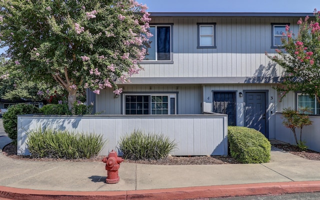 200 Ridgetop Dr Apt 4, Redding, CA 96003 - photo 3