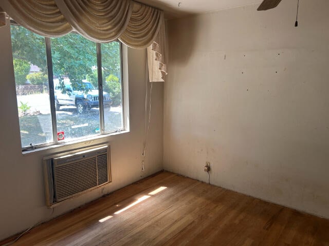 2901 Blue View St, Redding, CA 96002 - photo 3