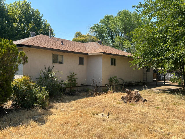 2901 Blue View St, Redding, CA 96002 - photo 13