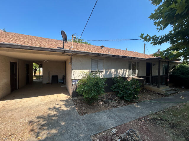 2901 Blue View St, Redding, CA 96002 - photo 17