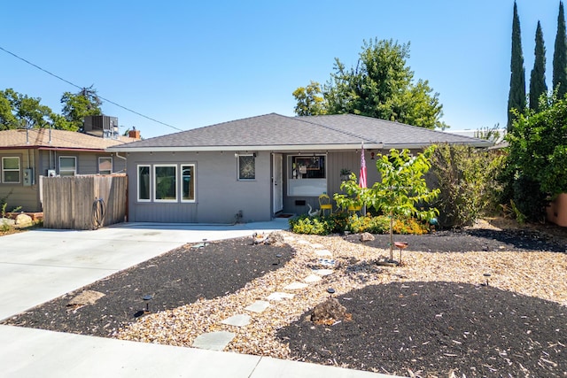 1815 Verda St, Redding, CA 96001 - photo 2