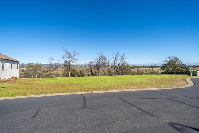 815 Santa Cruz Dr, Redding, CA 96003 - photo 5